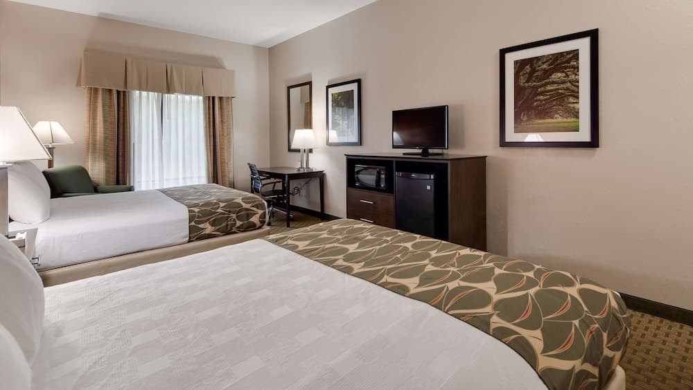 Best Western Executive Inn property views in Latta, SC — gallery photo 3