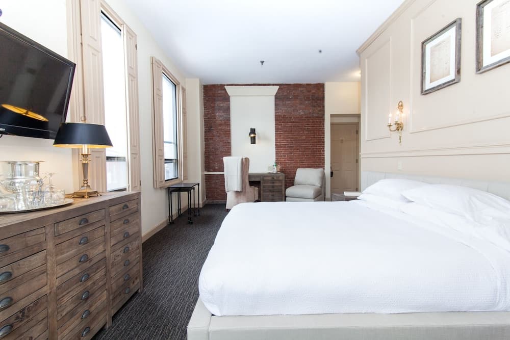 Garrison Inn Boutique Hotel gallery photo in Newburyport, MA — image 29