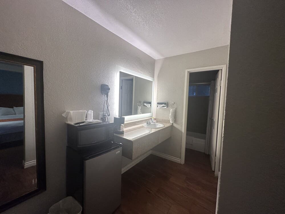 Casa Blanca Hotel - Orange gallery photo in Orange, CA — image 33