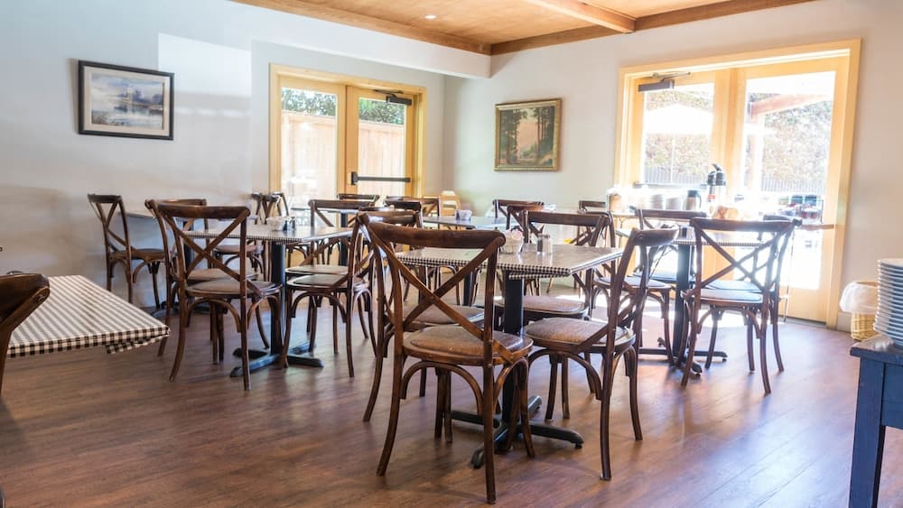 Riverside Inn gallery photo in Grants Pass, OR — image 31