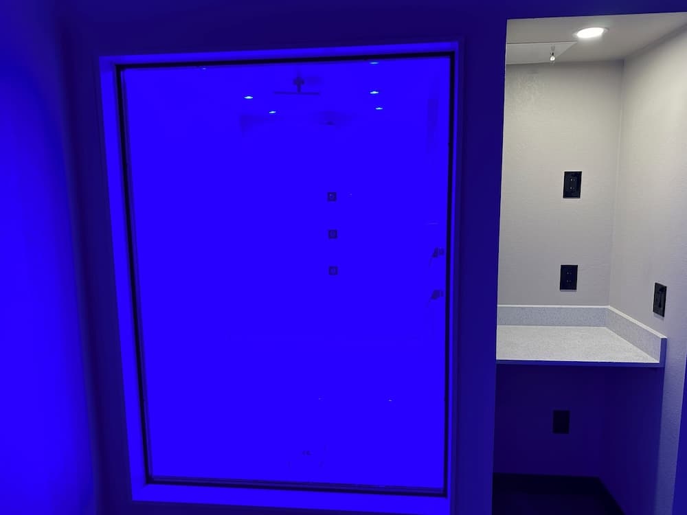 Imperial Suites gallery photo in Dearborn, MI — image 8