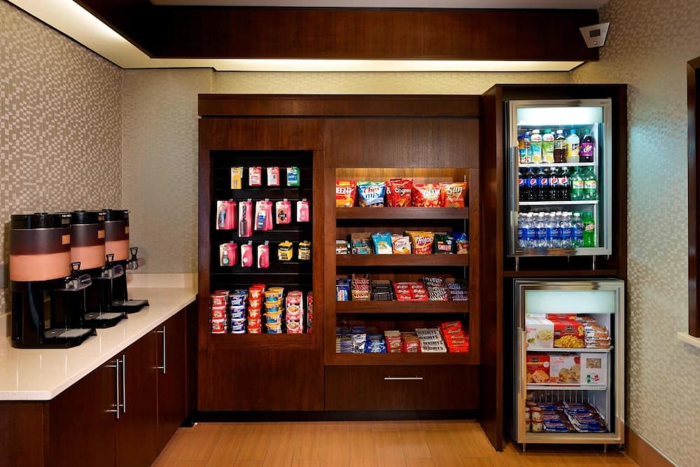 SpringHill Suites by Marriott Newark Liberty International gallery photo in Newark, NJ — image 11