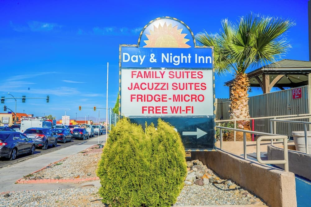 Day&Night Inn gallery photo in Hesperia, CA — image 31