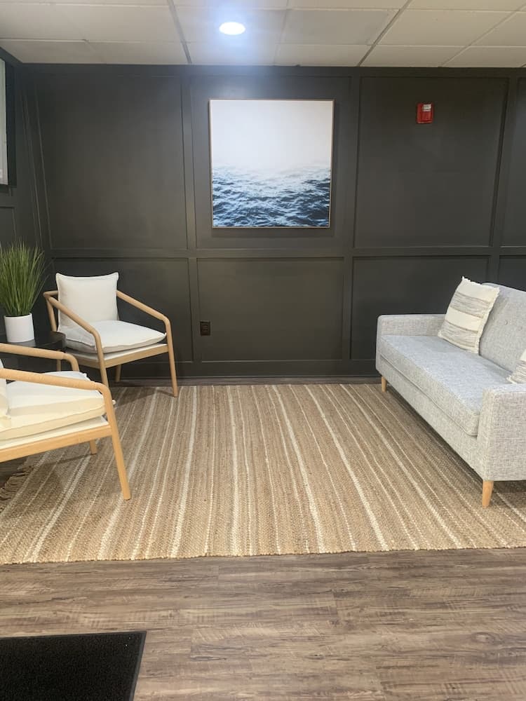 Commodore Perry Inn and Suites gallery photo in Port Clinton, OH — image 5