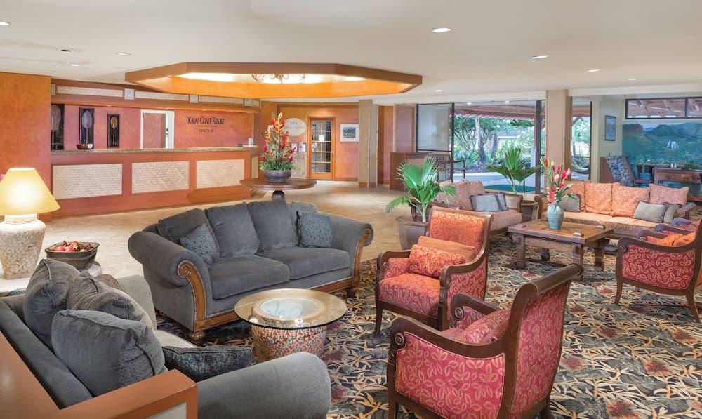 Kauai Coast at the Beachboy interior in Kapaa, HI — gallery photo 2