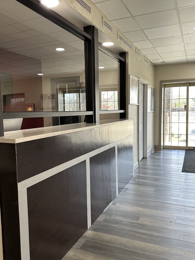 HomeTowne Studios by Red Roof Richmond, VA - W Broad St interior in Richmond, VA — gallery photo 2