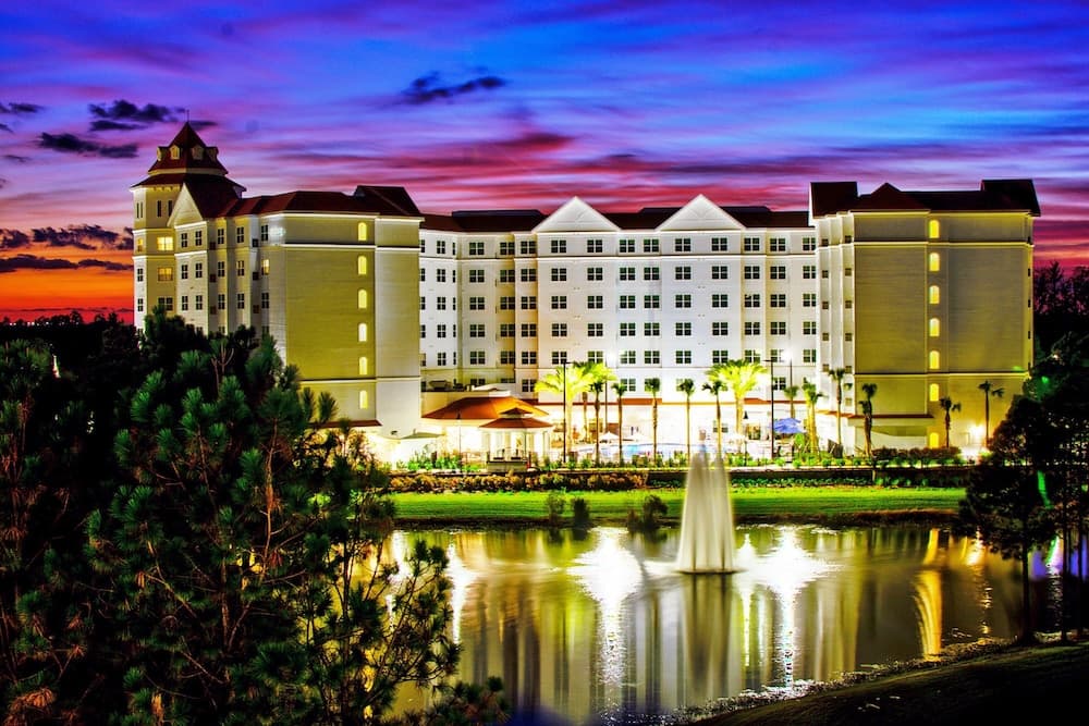 Residence Inn by Marriott Orlando Flamingo Crossing/Western Entrance featured exterior or lobby in Winter Garden, FL — similar hotel