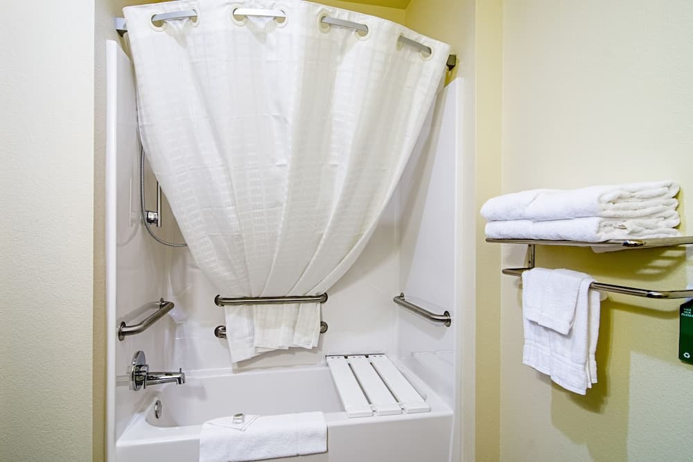Cobblestone Inn & Suites - Vinton gallery photo in Vinton, LA — image 45