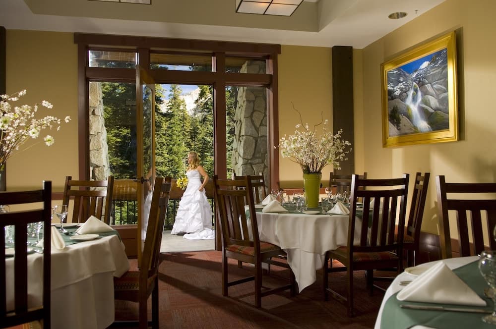 Wuksachi Lodge gallery photo in Sequoia National Park, CA — image 22