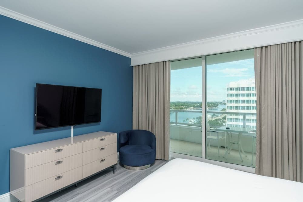 Residences at Fontainebleau Miami interior in Miami Beach, FL — gallery photo 2