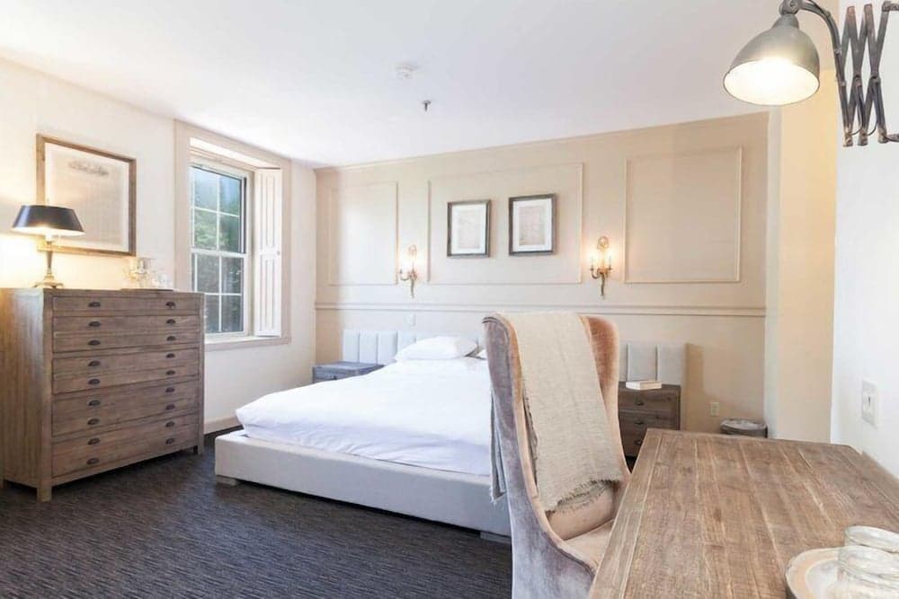 Garrison Inn Boutique Hotel gallery photo in Newburyport, MA — image 24