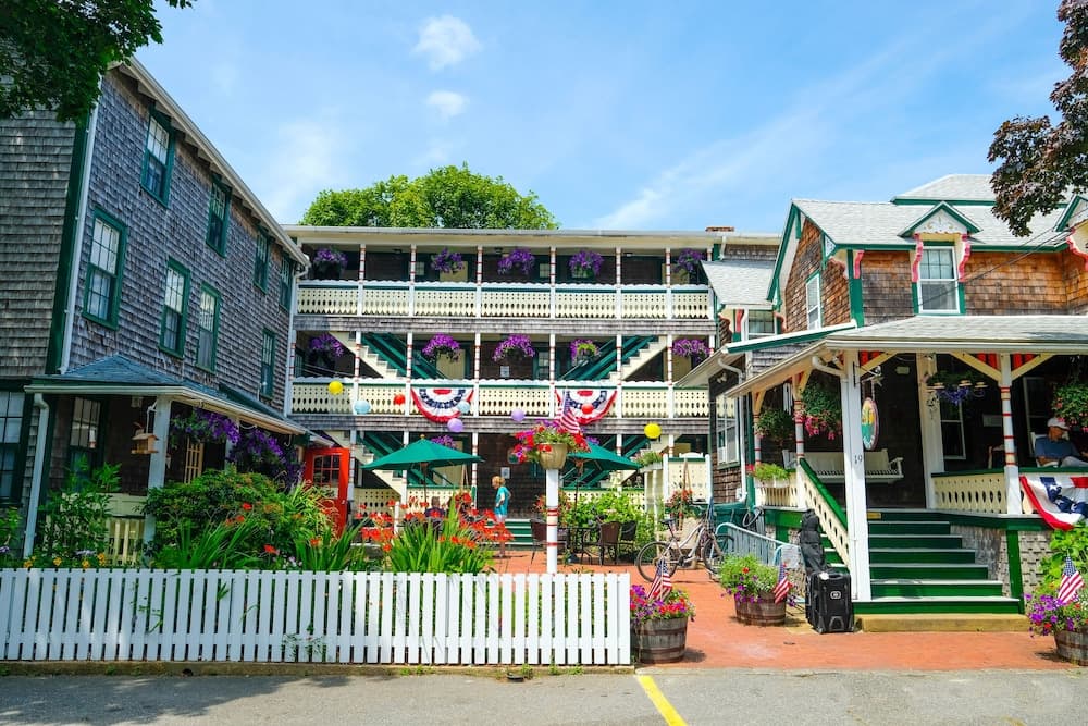 Pequot Hotel gallery photo in Oak Bluffs, MA — image 38