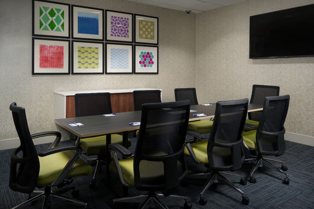 Holiday Inn Express Hotel & Suites Independence-Kansas City by IHG gallery photo in Independence, MO — image 35