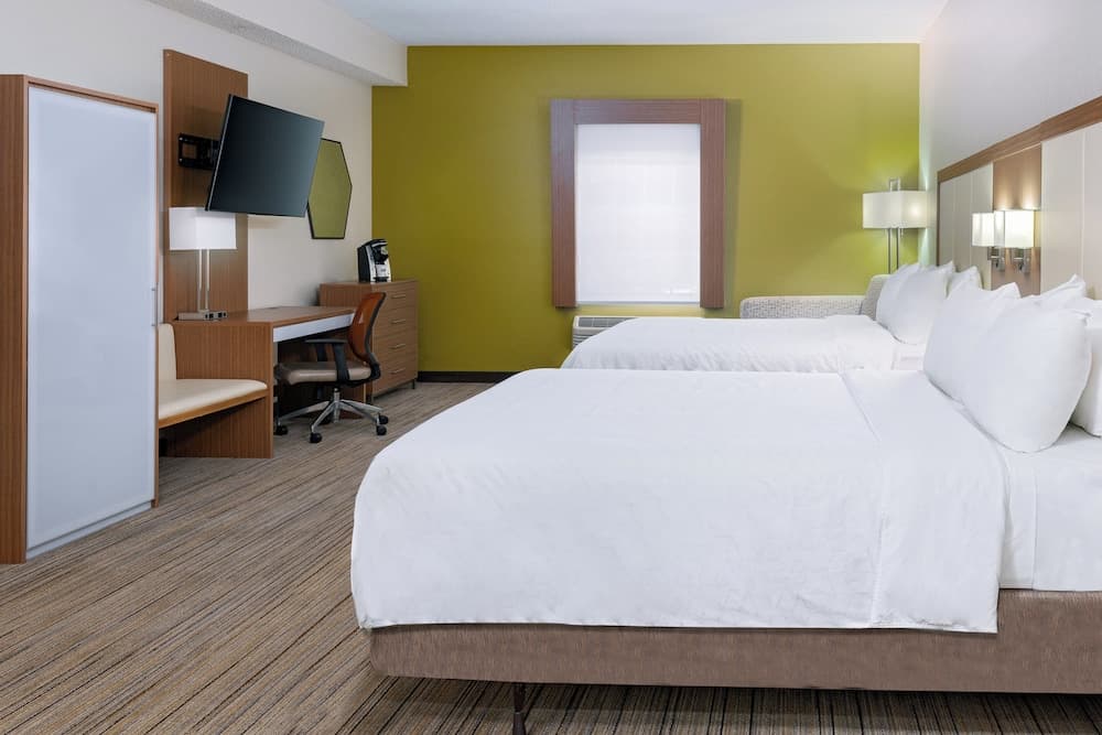 Holiday Inn Express & Suites Naples North - Bonita Springs by IHG gallery photo in Bonita Springs, FL — image 33