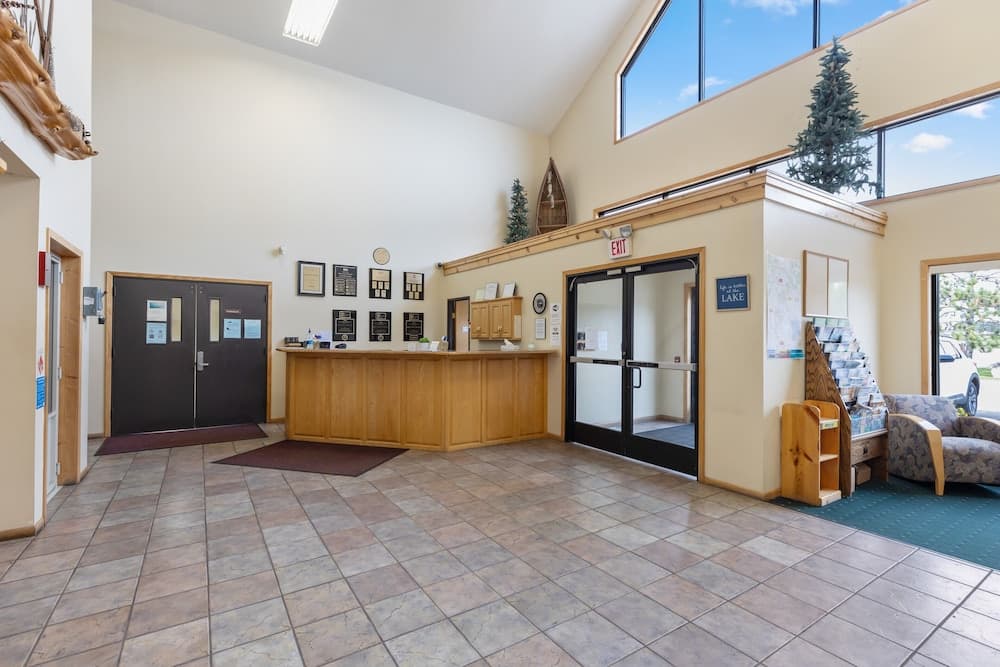 The Lodges at Breezy Point interior in Pequot Lakes, MN — gallery photo 2