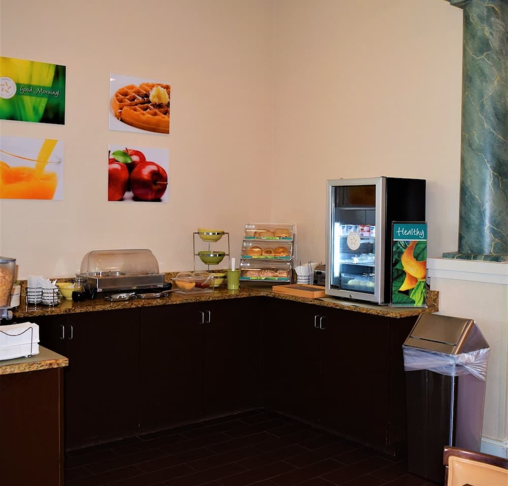Quality Inn Conference Center at Citrus Hills gallery photo in Hernando, FL — image 30