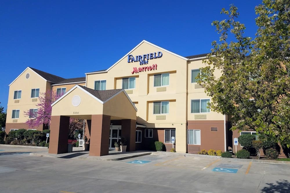 Fairfield Inn By Marriott Boise featured exterior or lobby in Boise, ID — similar hotel
