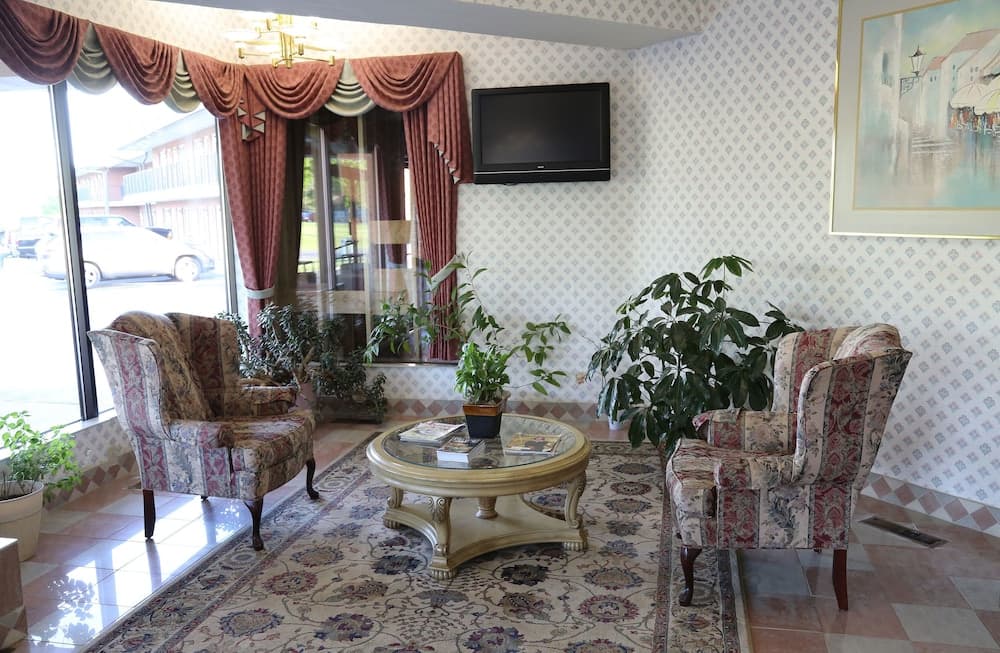 Magnuson Hotel Howell property views in Howell, MI — gallery photo 3