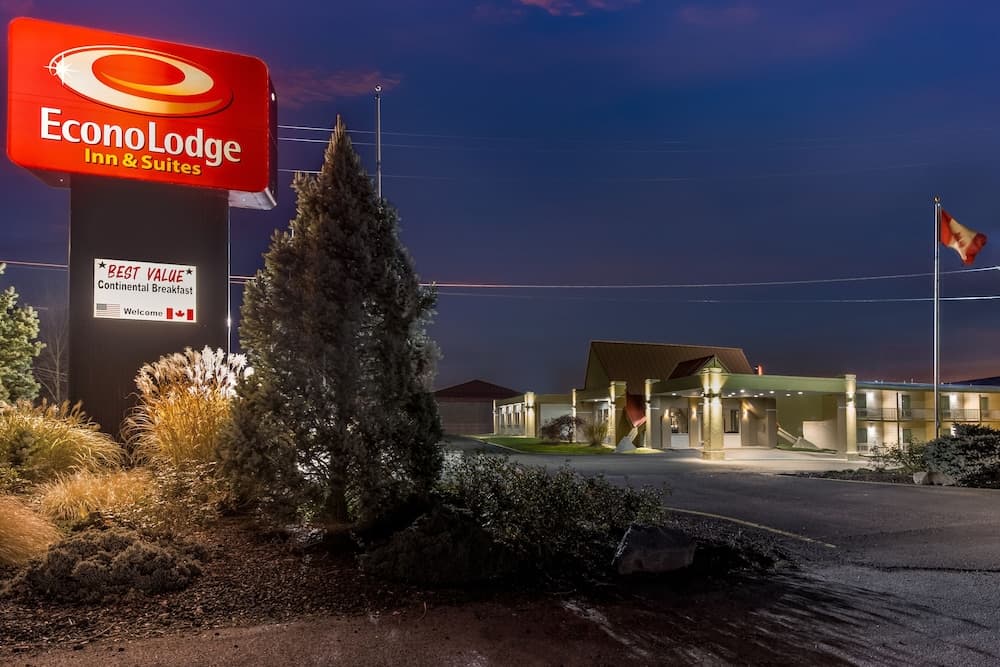 Econo Lodge Inn And Suites gallery photo in Binghamton, NY — image 28