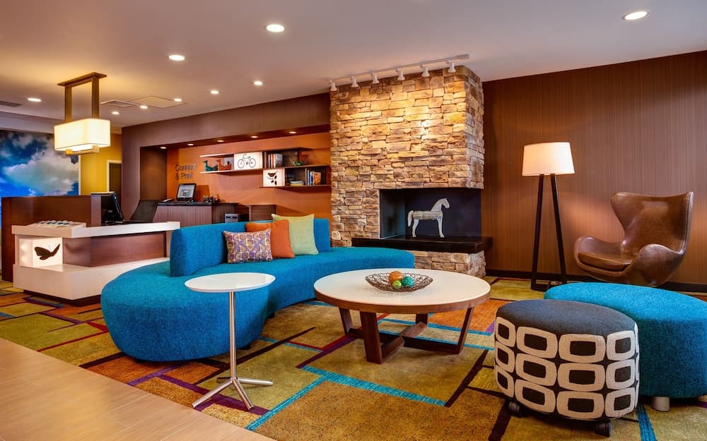 Fairfield Inn & Suites Chillicothe interior in Chillicothe, MO — gallery photo 2