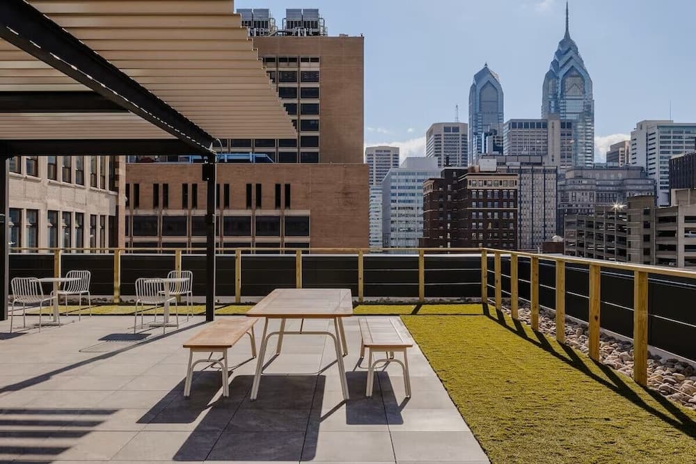 Sosuite One Bed Apt w Roof Deck, Gym, Laundry featured exterior or lobby in Philadelphia, PA — similar hotel
