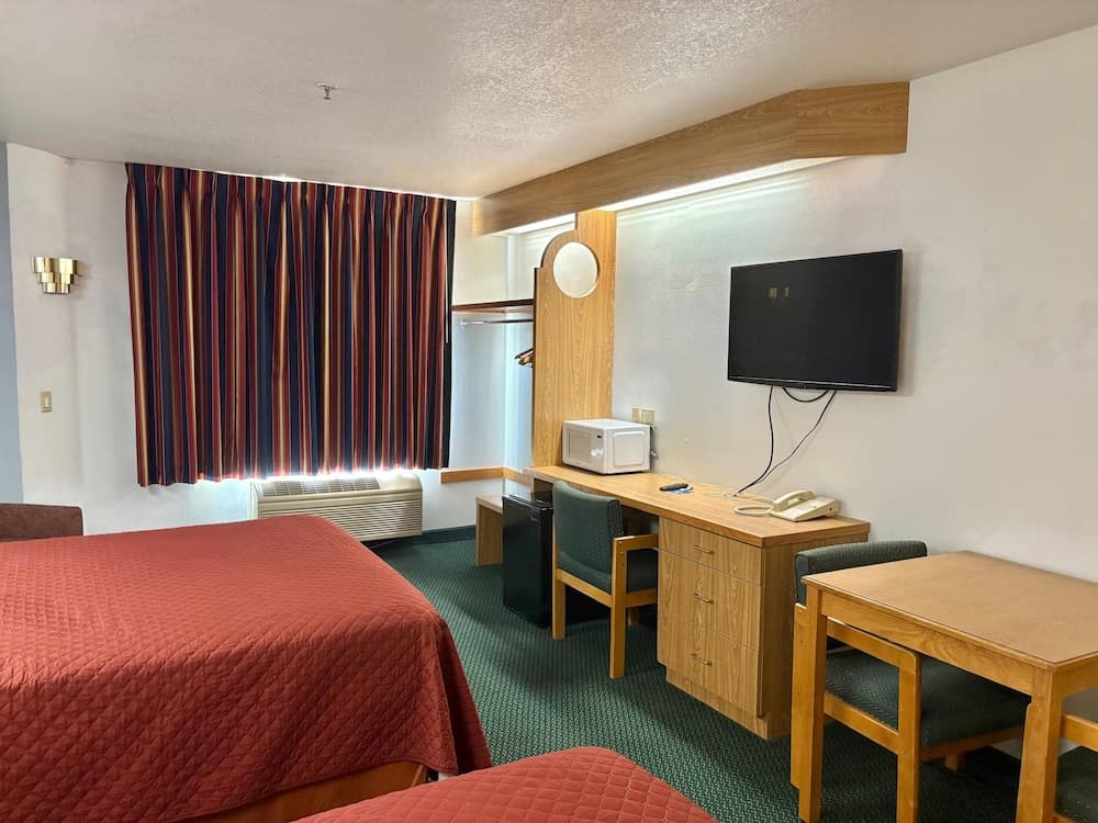 Rodeway Inn Salem Northgate gallery photo in Salem, OR — image 23