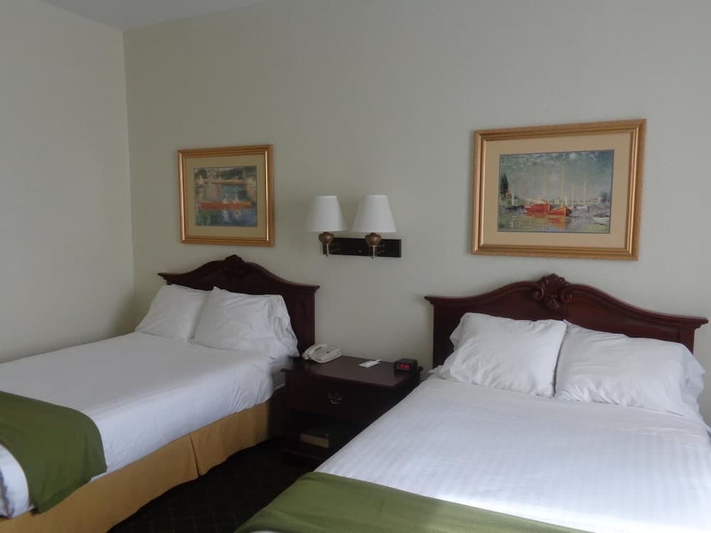 Ruskin Inn Hotel gallery photo in Ruskin, FL — image 8