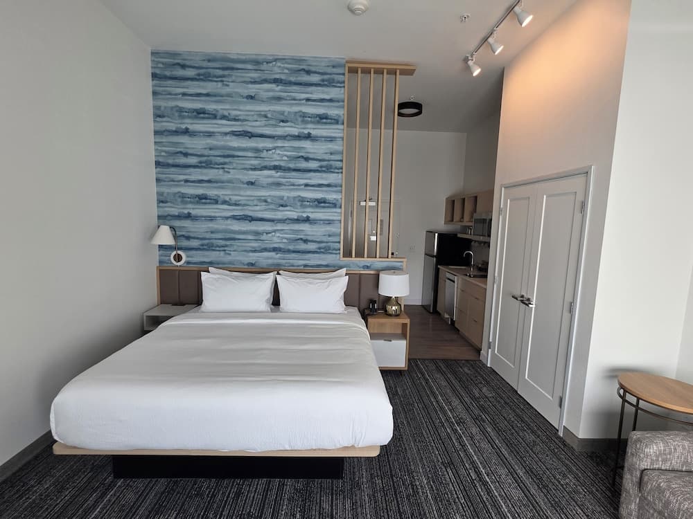 Towneplace Suites By Marriott Youngstown North property views in Girard, OH — gallery photo 3