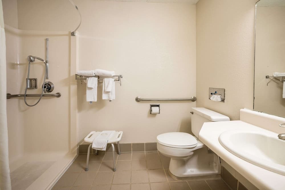 Suburban Studios Syracuse Fairgrounds gallery photo in Syracuse, NY — image 23