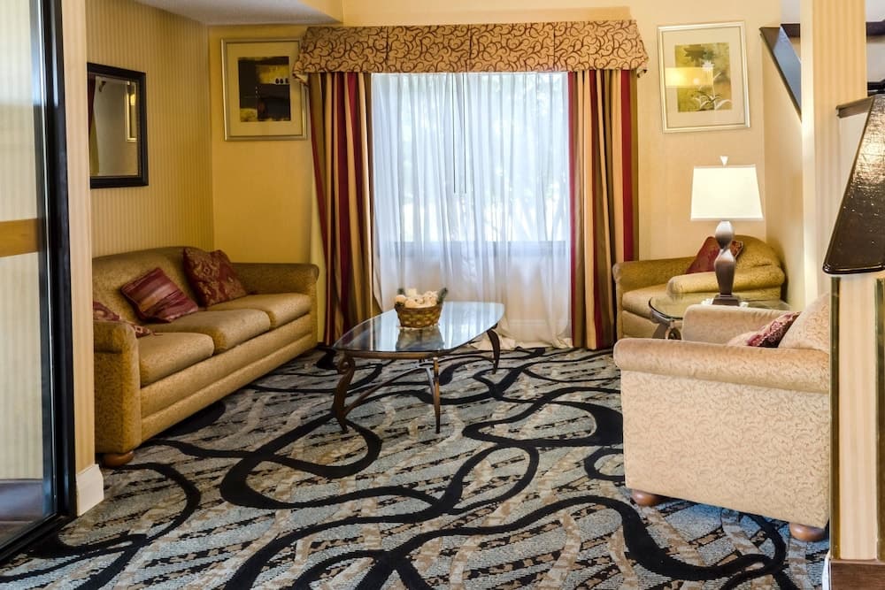 Quality Inn Meridian property views in Meridian, MS — gallery photo 3