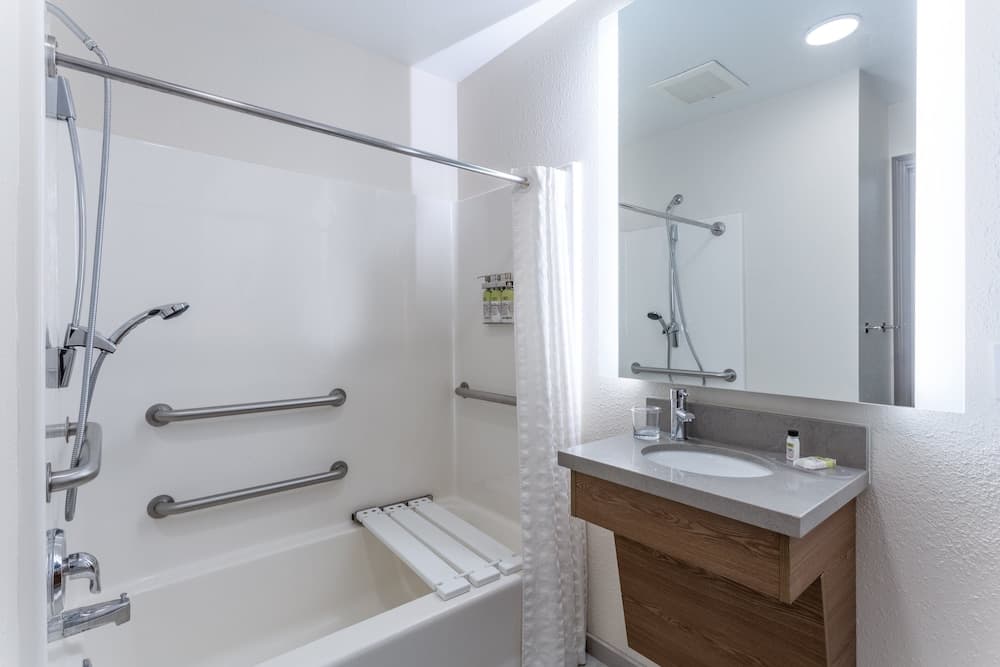 Candlewood Suites O Fallon by IHG property views in O'Fallon, IL — gallery photo 3