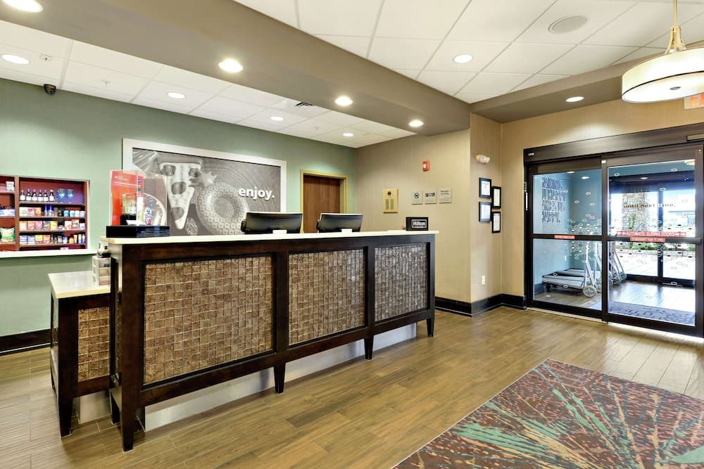 Hampton Inn & Suites Gulfport I-10 property views in Gulfport, MS — gallery photo 3