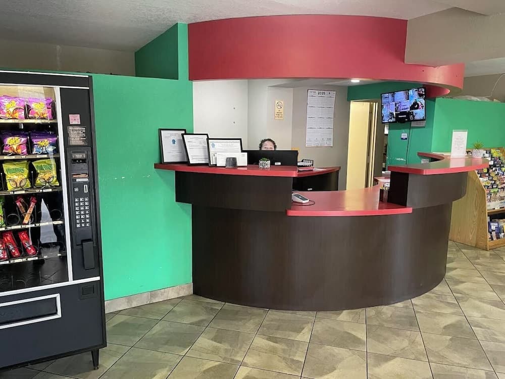 The Derby Inn and Suites interior in Hot Springs, AR — gallery photo 2