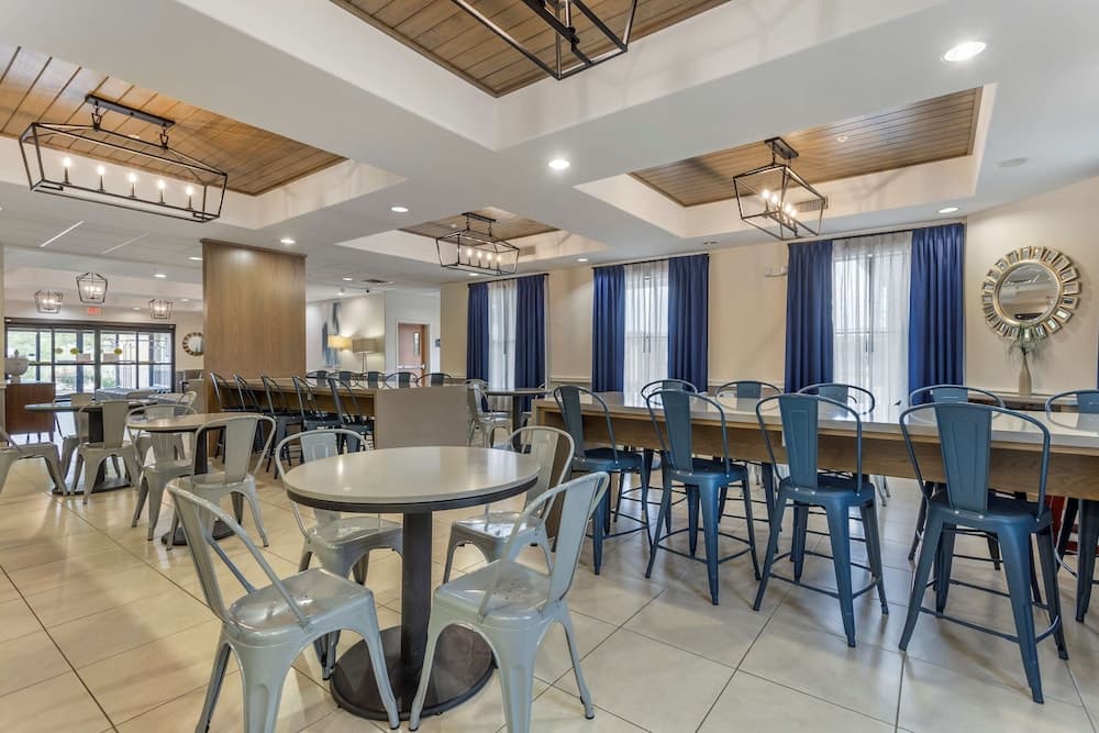 Best Western Sugarland Inn gallery photo in Sugar Land, TX — image 17