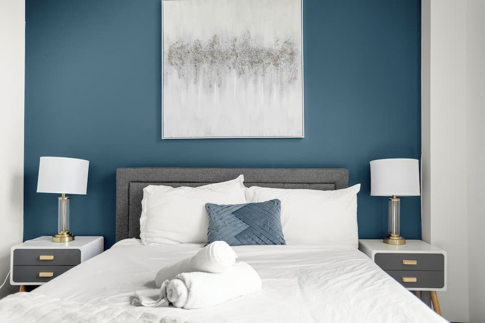 CozySuites - Press House property views in Pittsburgh, PA — gallery photo 3