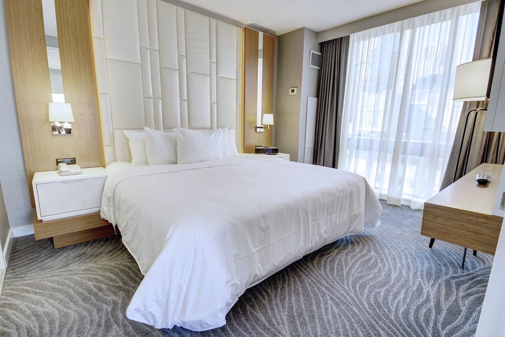 Club Wyndham Midtown 45 interior in New York, NY — gallery photo 2
