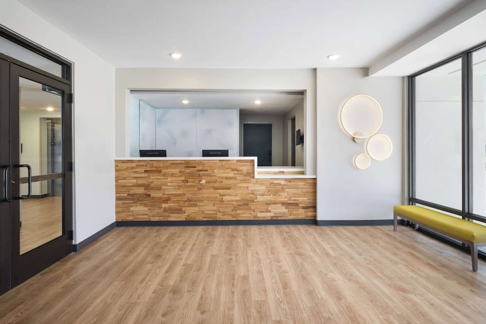 Echo Suites Extended Stay By Wyndham Johnson City Medical Cr gallery photo in Johnson City, TN — image 4
