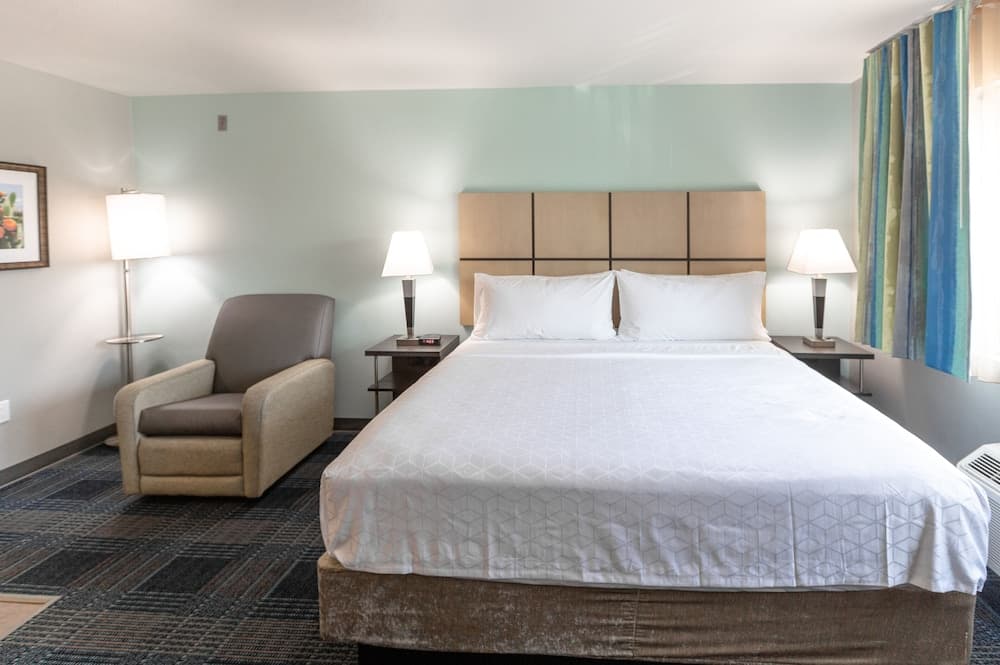 Extended Studio Hotel Ontario interior in Ontario, CA — gallery photo 2