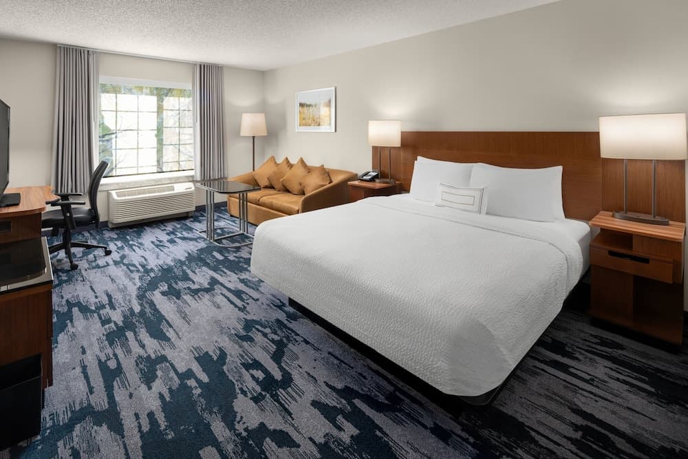 Fairfield Inn & Suites by Marriott Lake Oswego gallery photo in Lake Oswego, OR — image 20