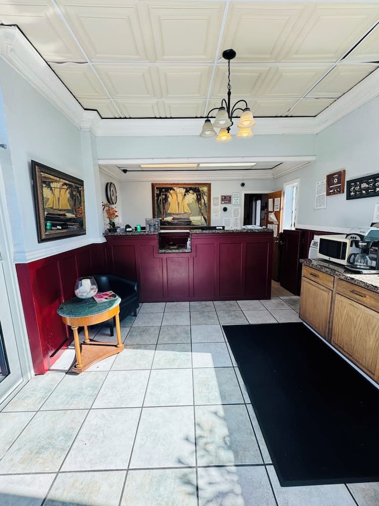 Executive Economy Lodge — hotel in Pompano Beach, Florida