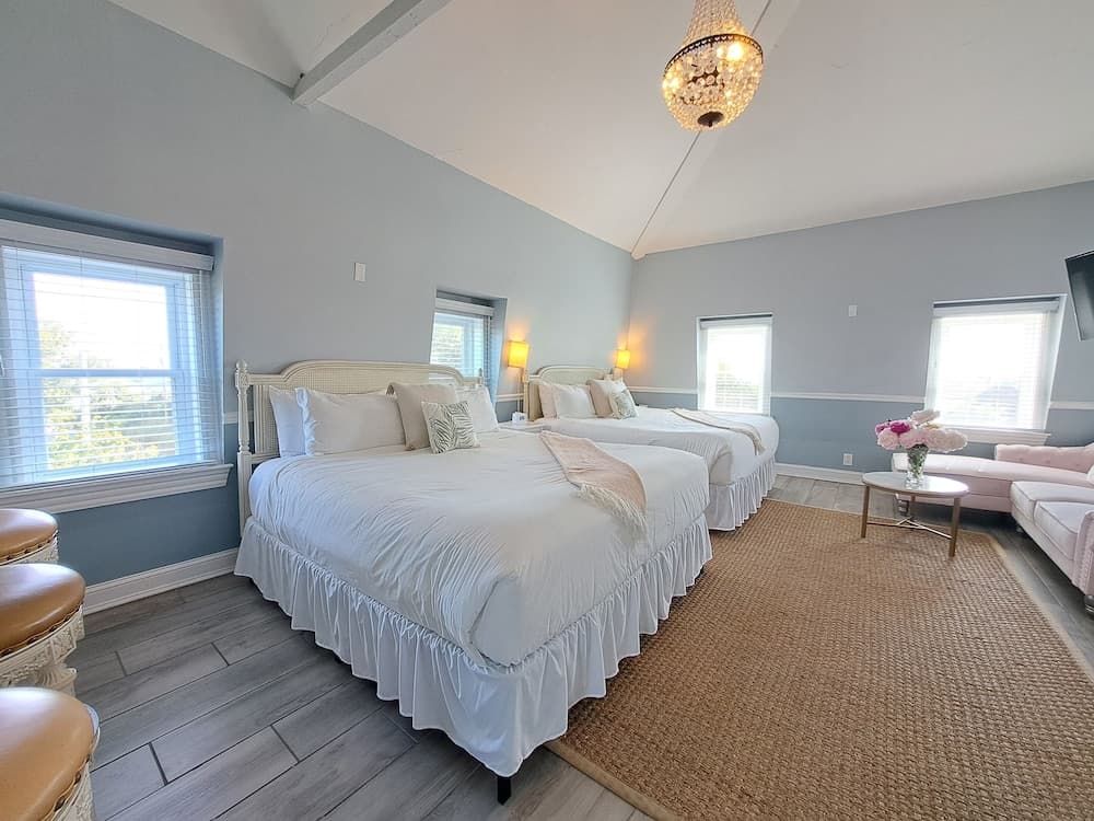 Hotel Manisses interior in Block Island — gallery photo 2