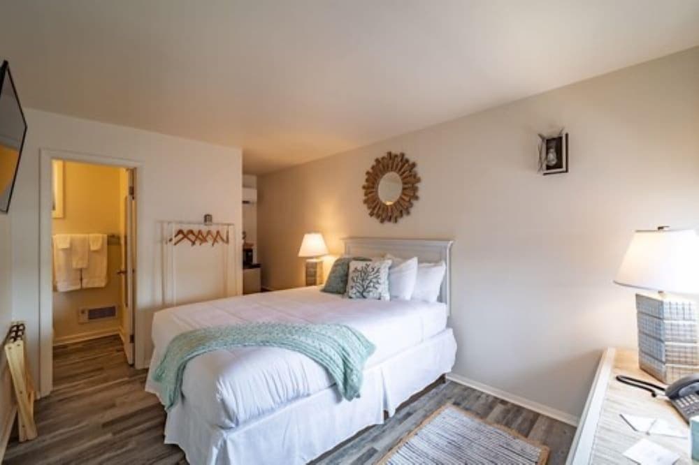 Ocean Glass Inn gallery photo in Rehoboth Beach, DE — image 54