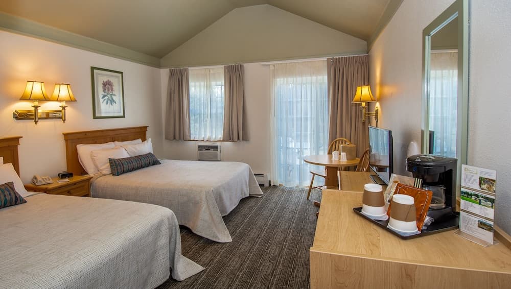 Rivers Edge Resort featured exterior or lobby in Fairbanks, AK — similar hotel