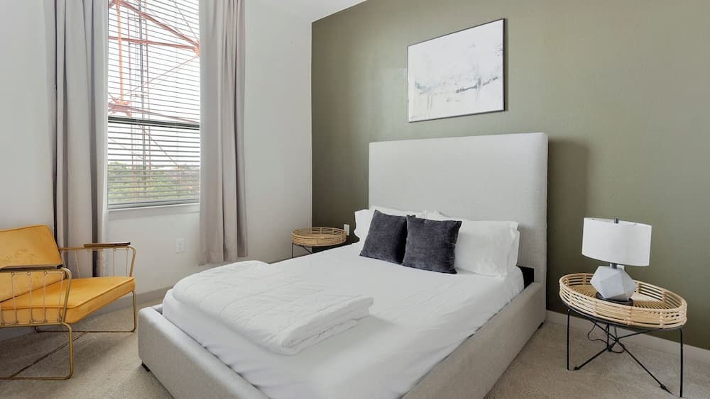 Downtown San Antonio Apartments by Landing property views in San Antonio, TX — gallery photo 3