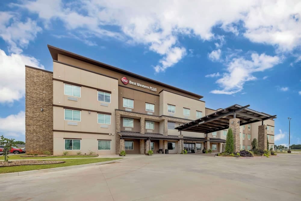 Best Western Plus Chickasha Inn — hotel in Chickasha, Oklahoma
