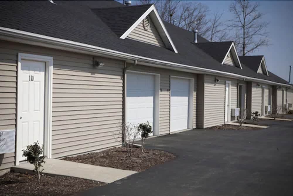 Belamere Suites Hotel gallery photo in Perrysburg, OH — image 23