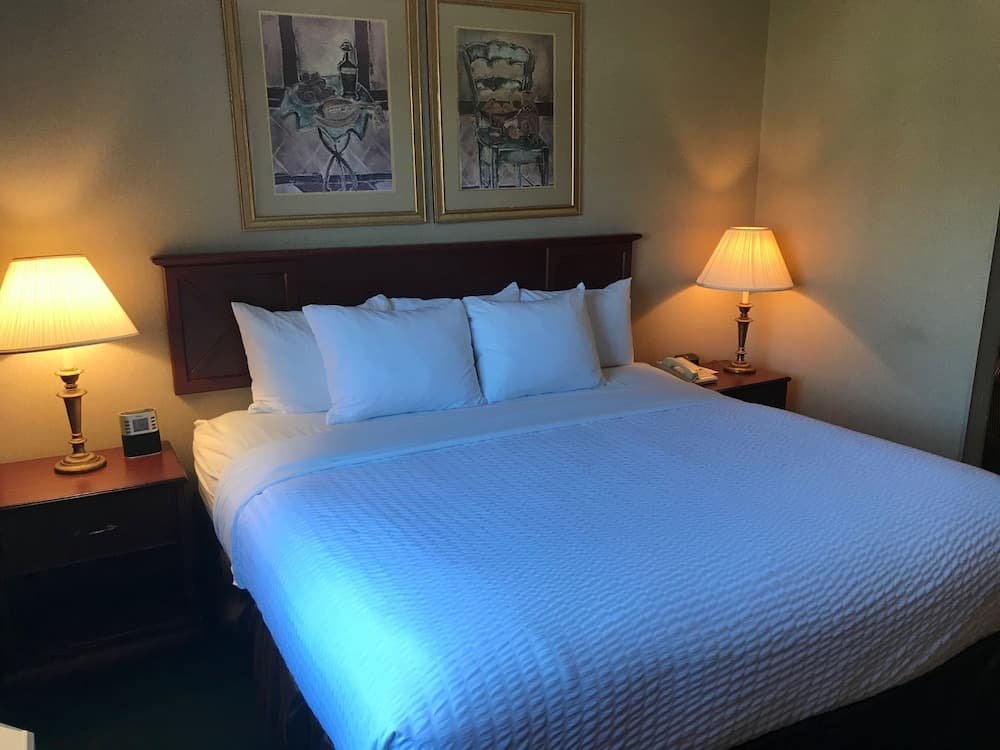 The Marx Hotel gallery photo in Oneonta, NY — image 7