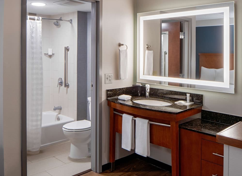 Hyatt Place Fair Lawn Paramus gallery photo in Fair Lawn, NJ — image 7
