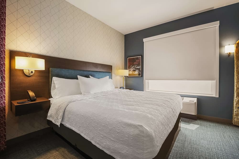 Home2 Suites By Hilton Cookeville interior in Cookeville, TN — gallery photo 2