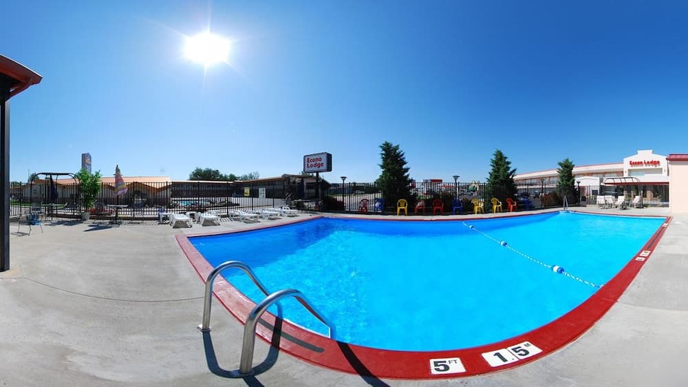 Econo Lodge Wall property views in Wall, SD — gallery photo 3